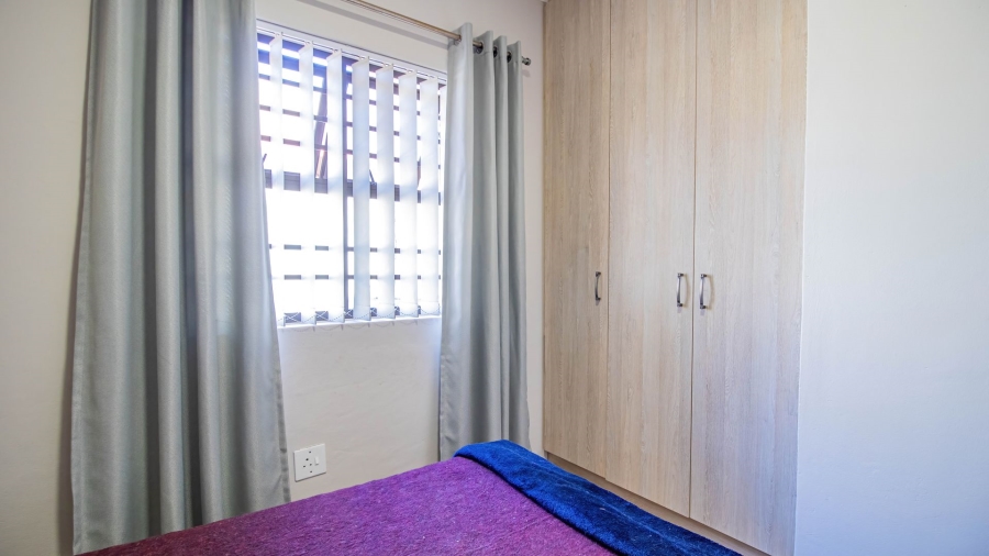 6 Bedroom Property for Sale in Vredenburg Western Cape